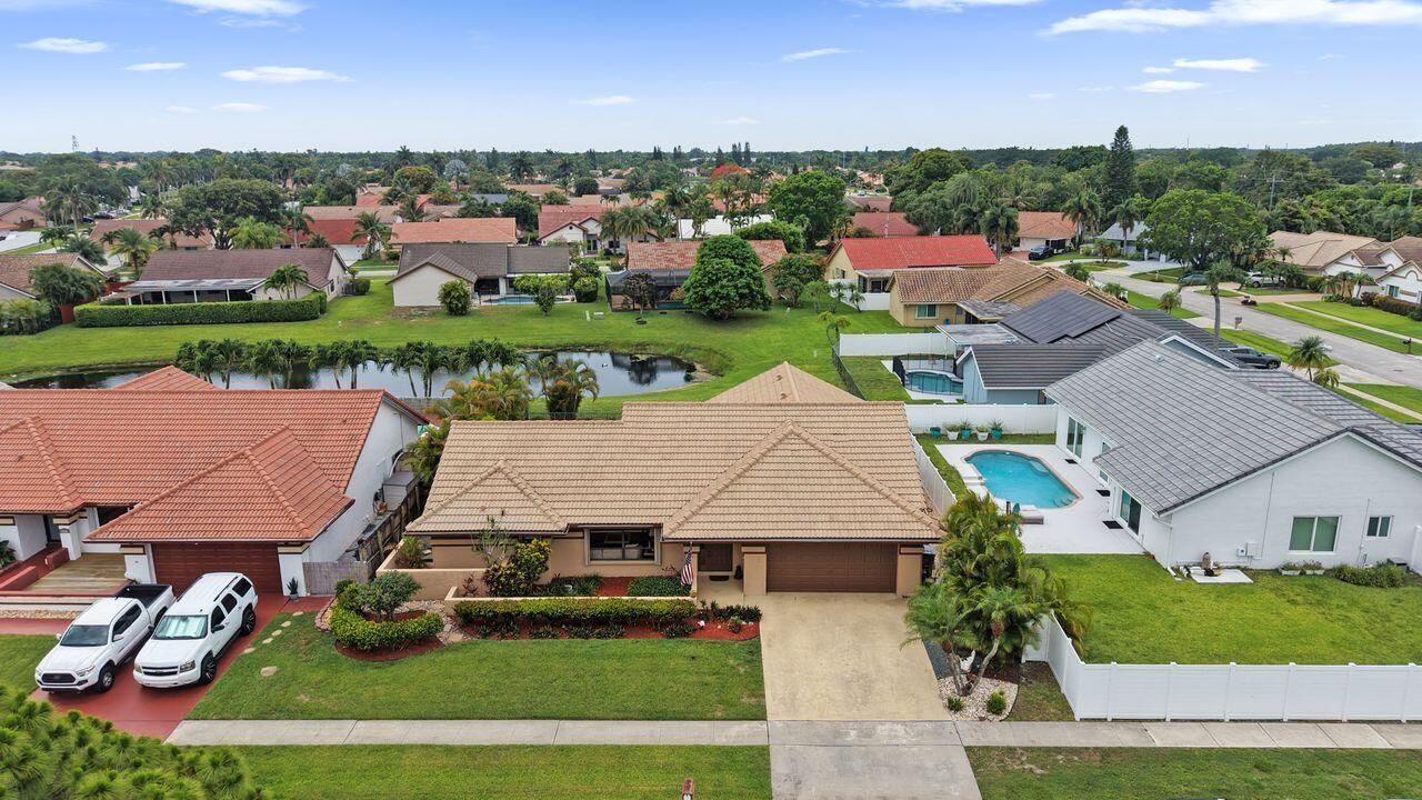 6063 Sunberry Circle, Boynton Beach, FL 33437 Photo