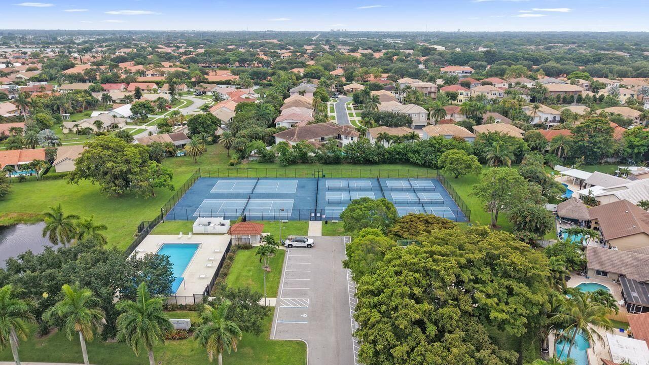 6063 Sunberry Circle, Boynton Beach, FL 33437 Photo