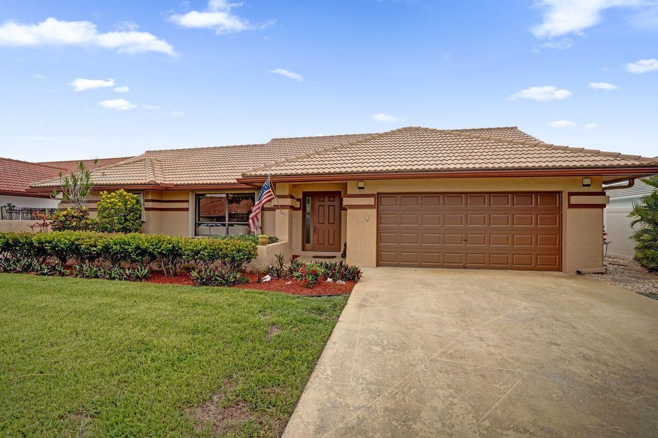 6063 Sunberry Circle, Boynton Beach, FL 33437 Photo