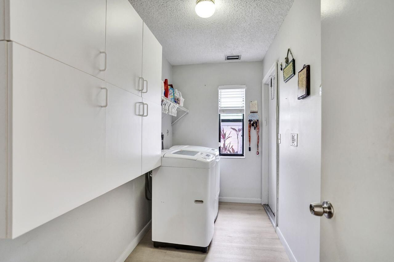 6063 Sunberry Circle, Boynton Beach, FL 33437 Photo