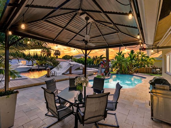 390 SE 12th Avenue, Pompano Beach, FL 33060