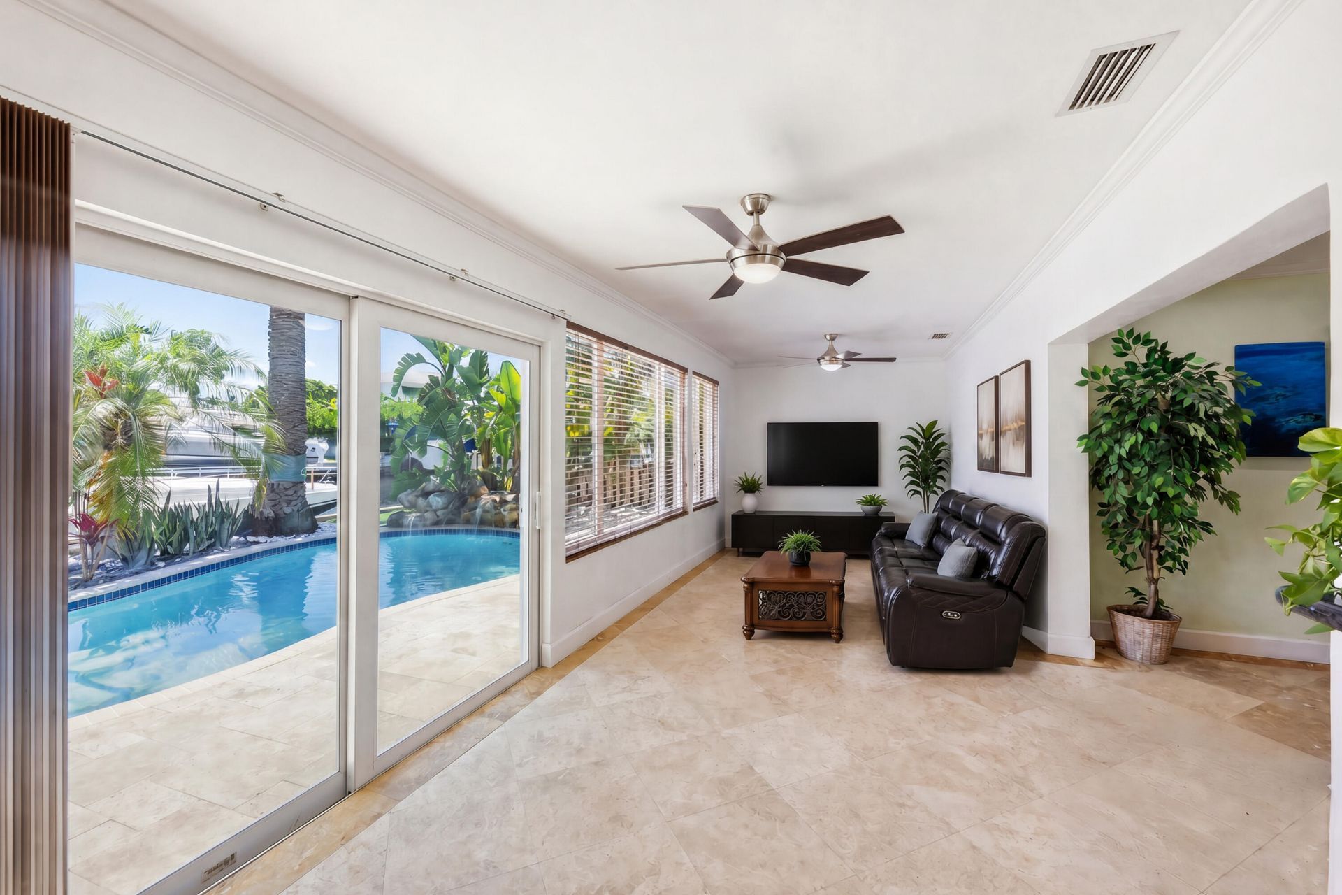 390 SE 12th Avenue, Pompano Beach, FL 33060 Photo