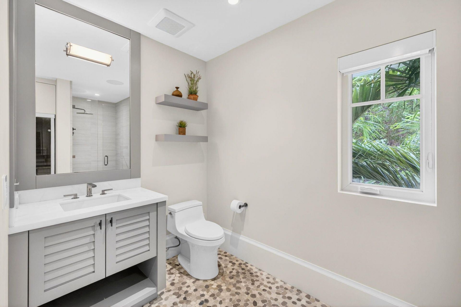 1900 Intracoastal Drive, Fort Lauderdale, FL 33305 Photo