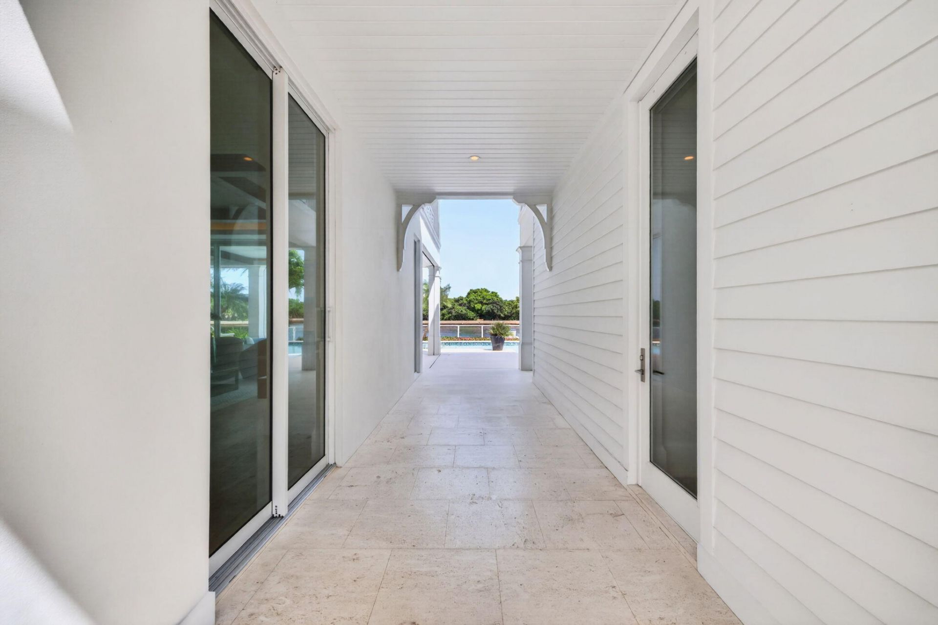 1900 Intracoastal Drive, Fort Lauderdale, FL 33305 Photo