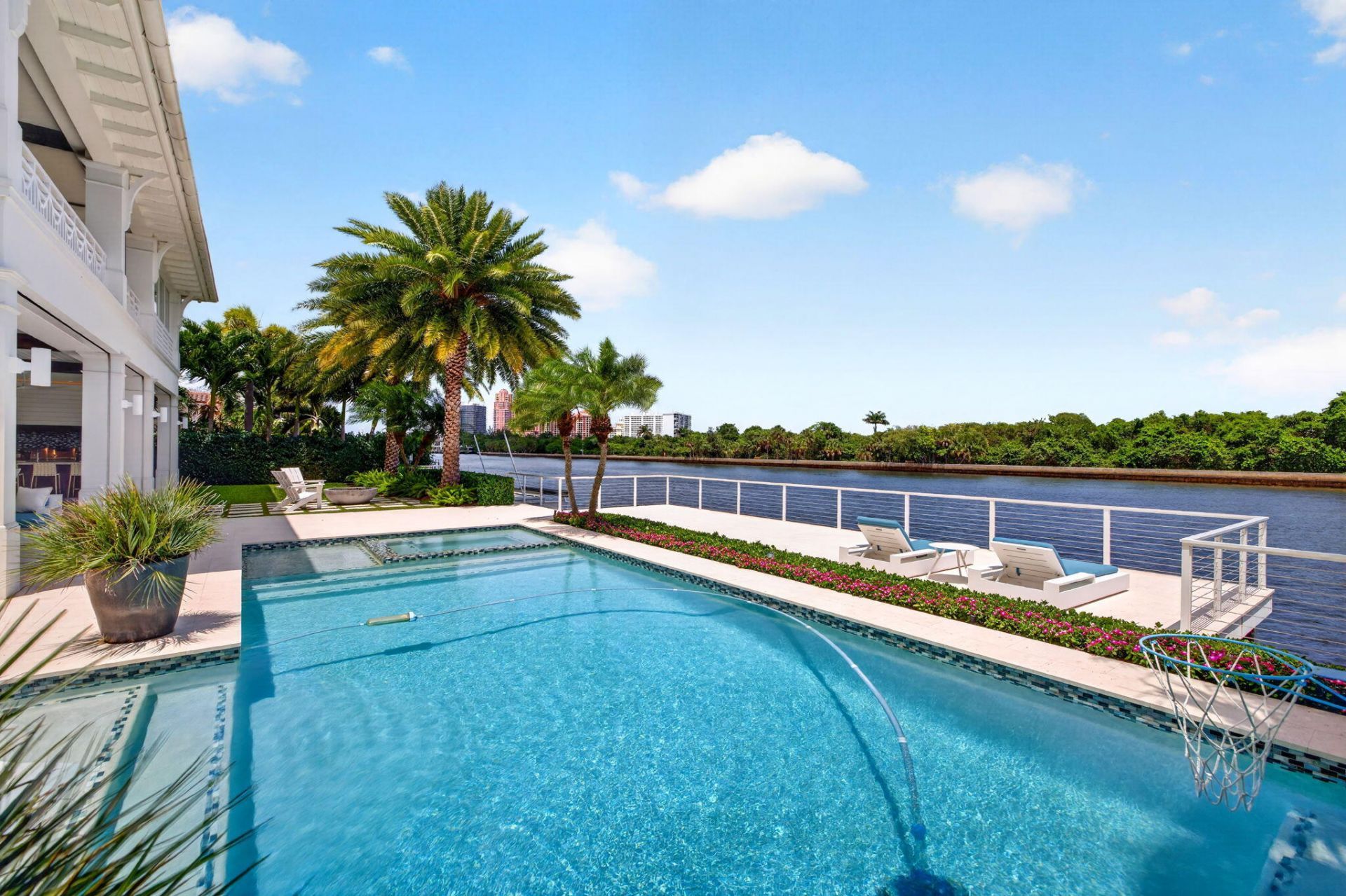 1900 Intracoastal Drive, Fort Lauderdale, FL 33305 Photo