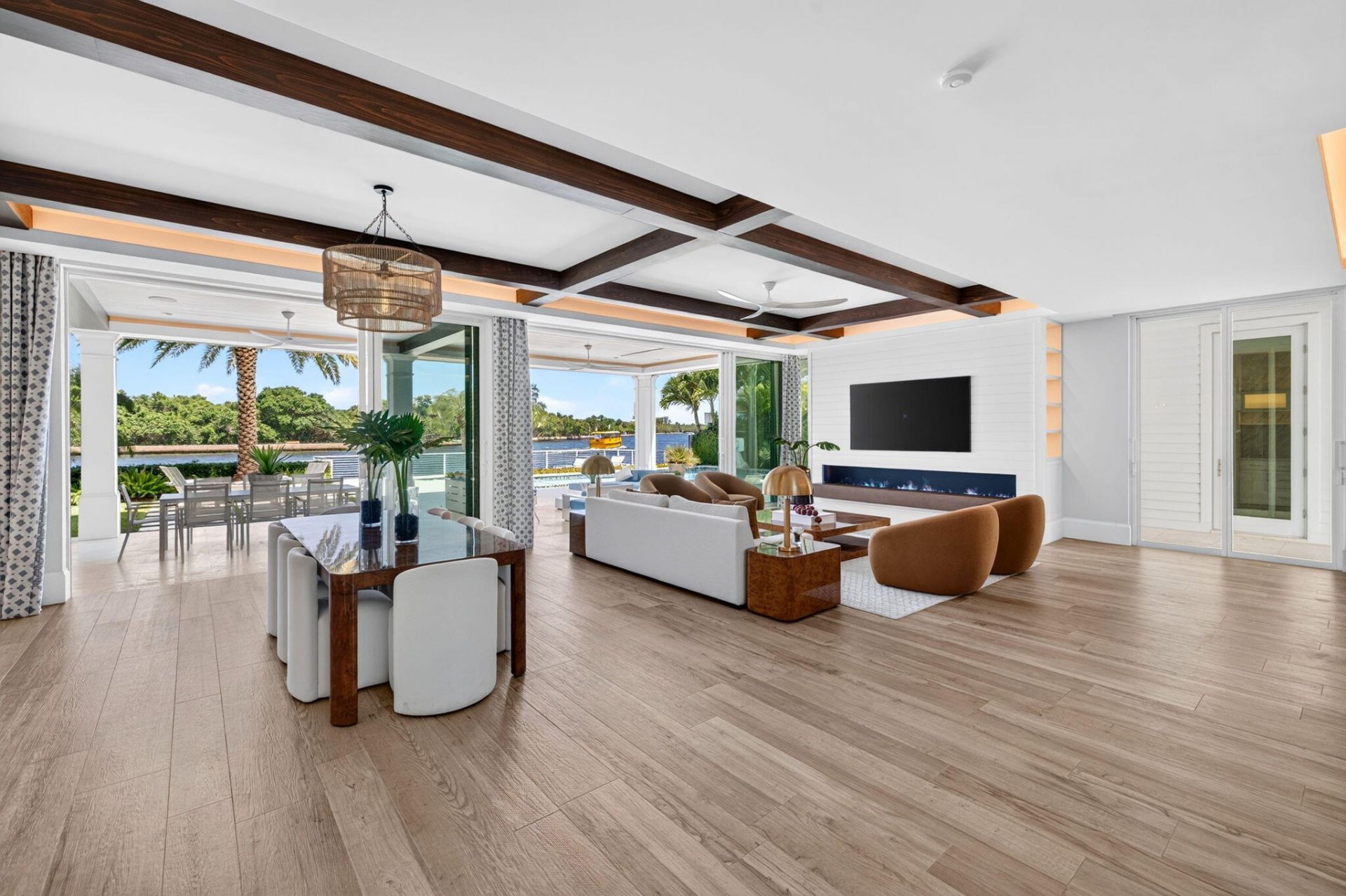 1900 Intracoastal Drive, Fort Lauderdale, FL 33305 Photo