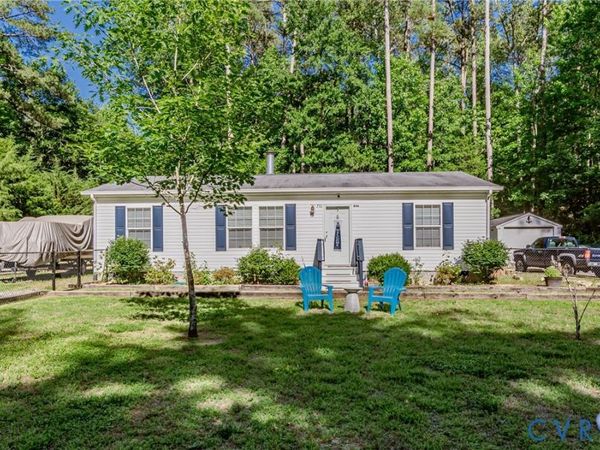 236 Hickory Drive, Hartfield, VA 23071