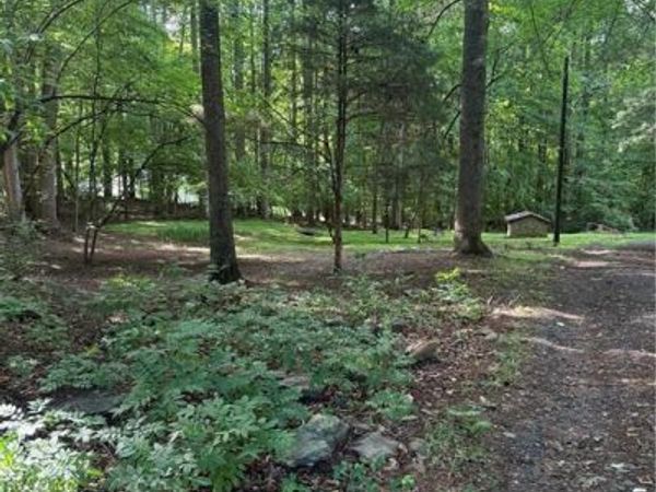 610 E Brown Street , Randleman, NC 27317