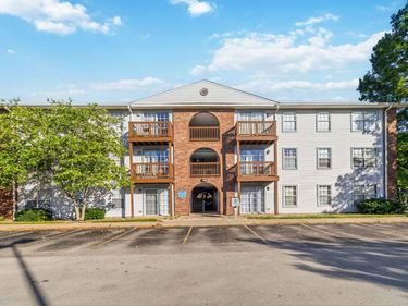 251 Simpson Avenue, Unit 319, Lexington, KY 40504