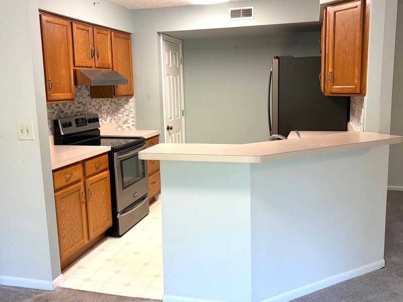 2120 Castlebar Court, Unit 202, Crescent Springs, KY 41017 Photo 12