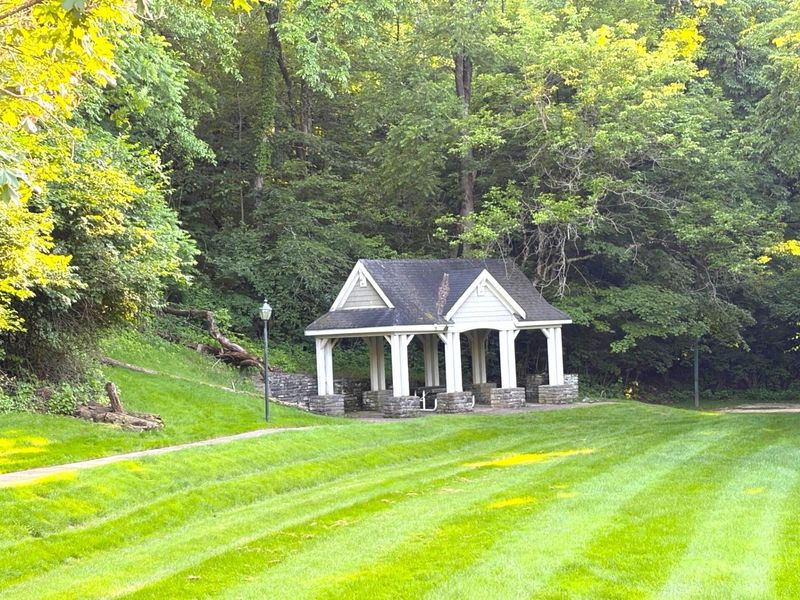 2120 Castlebar Court, Unit 202, Crescent Springs, KY 41017 Photo 29