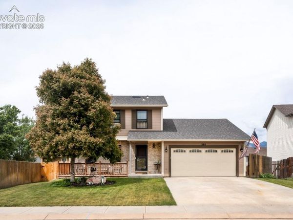 560 Camrose Court, Colorado Springs, CO 80911