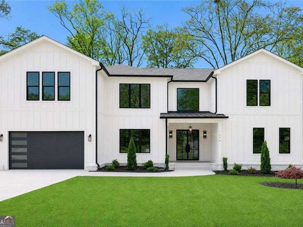 1696 Dunwoody Place NE, Atlanta, GA 30324