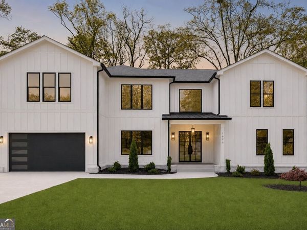 1696 Dunwoody Place NE, Atlanta, GA 30324