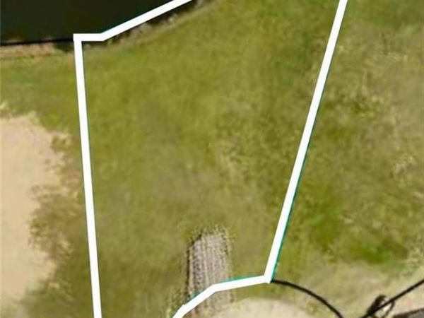 19 EAGLE POINT Lane , New Orleans, LA 70131
