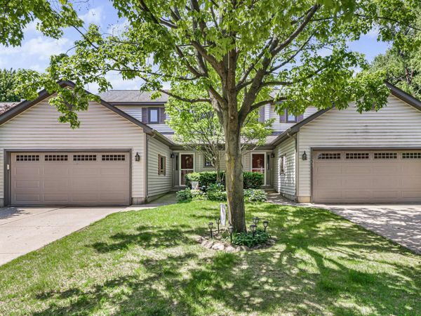 1120/1122 Artisan Drive, Madison, WI 53704