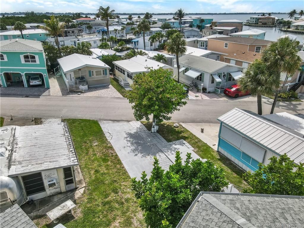 10725 S Ocean Drive, Lot #82, Jensen Beach, FL 34957 Photo