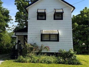 9518 Benham Avenue, Cleveland, OH 44105
