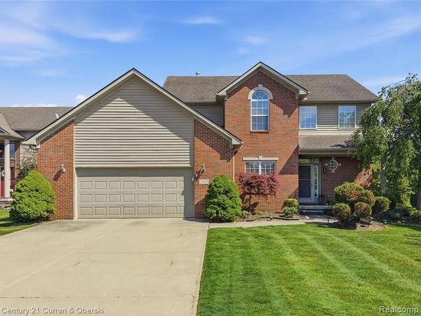 23537 Crescent Ridge Drive, Huron Twp, MI 48164