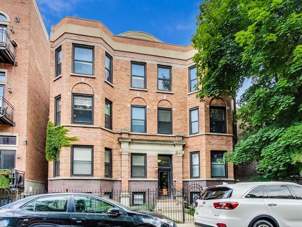 3740 N Wilton Avenue, Unit 6, Chicago, IL 60613