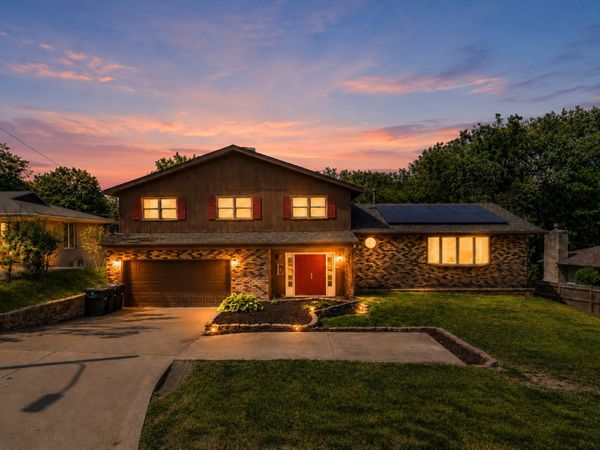 4509 39th Avenue , Rock Island, IL 61201