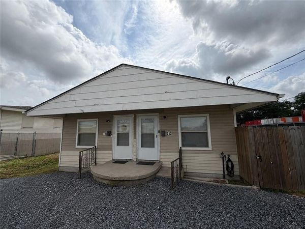 712-714 HANSON Place , Kenner, LA 70062