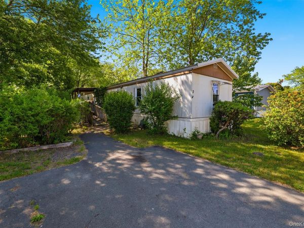 2 Daisy Drive, Port Jervis, NY 12771