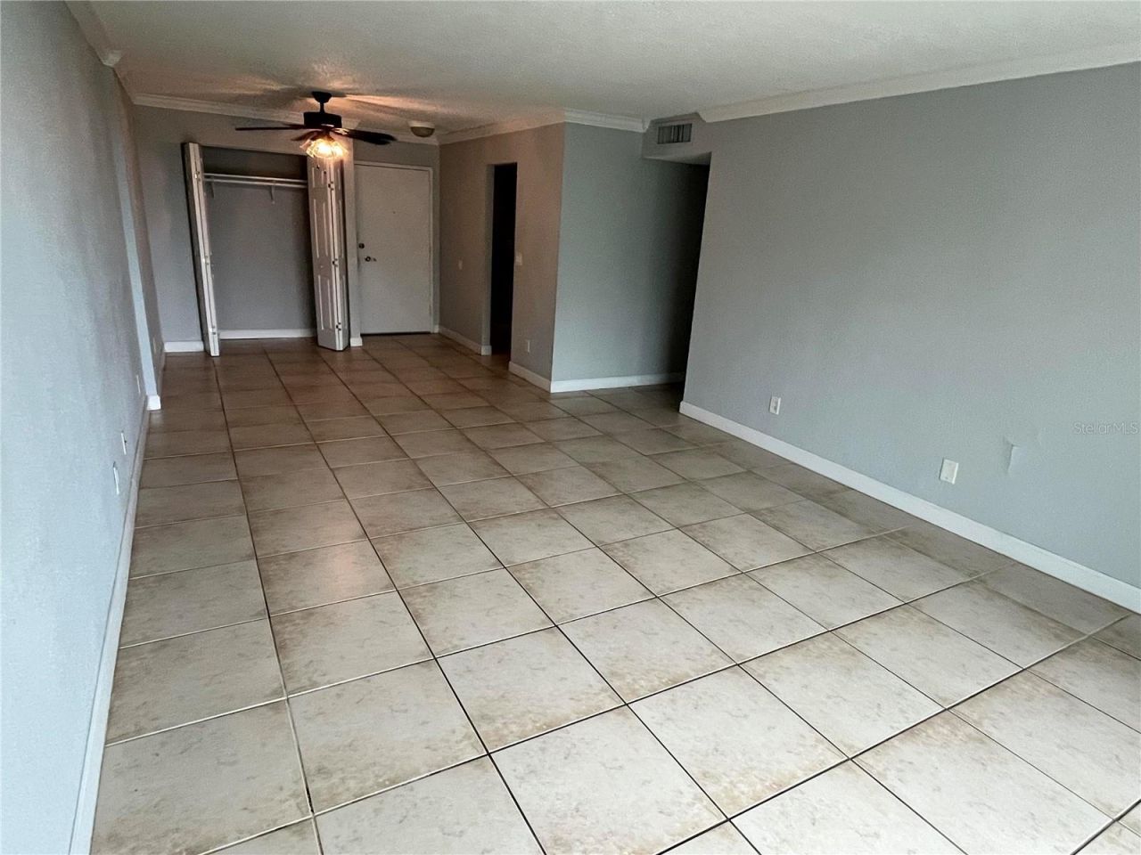 2610 Coconut Bay Ln Lane , Unit 734 (3D), Sarasota, FL 34237 Photo