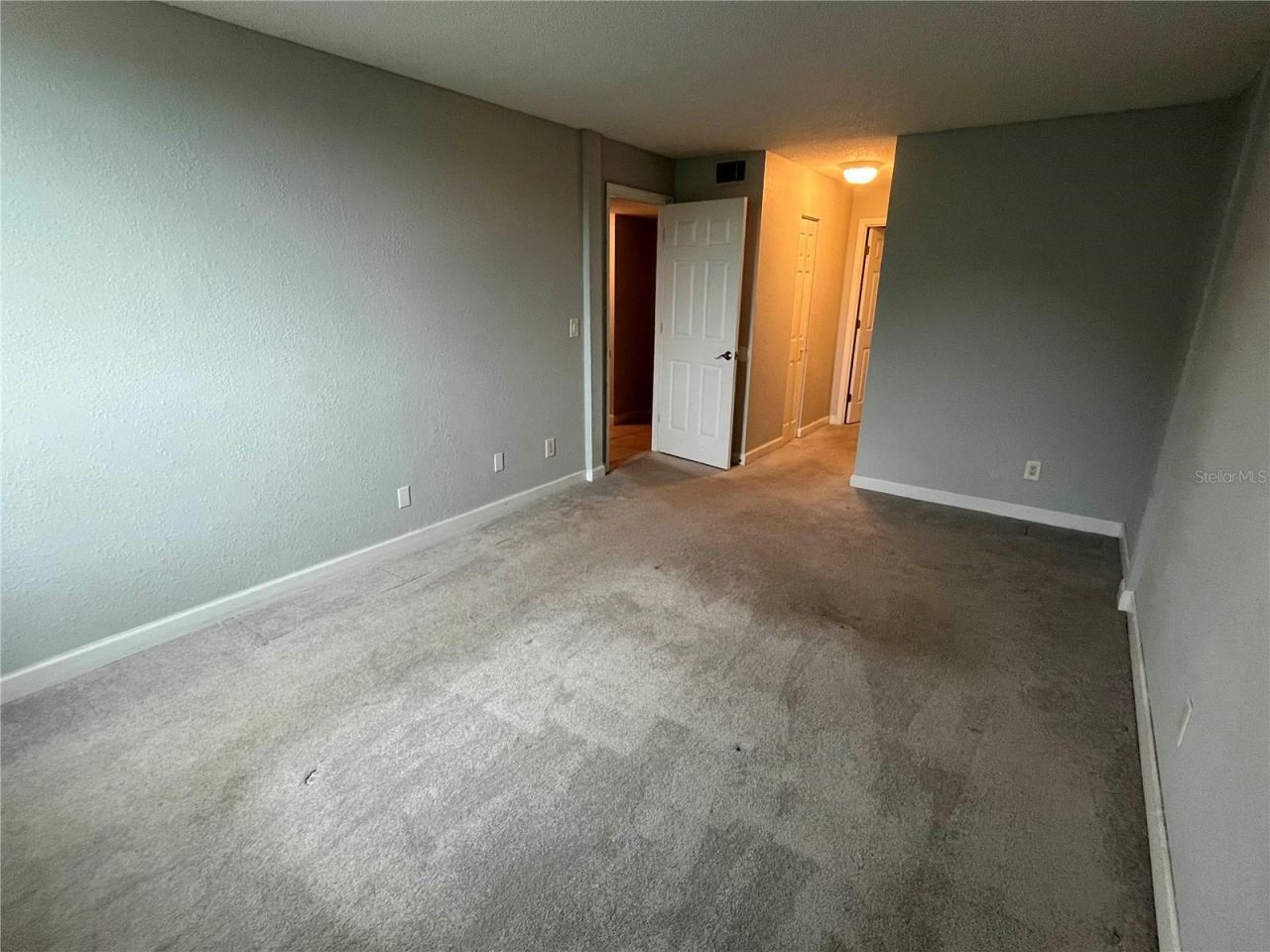 2610 Coconut Bay Ln Lane , Unit 734 (3D), Sarasota, FL 34237 Photo