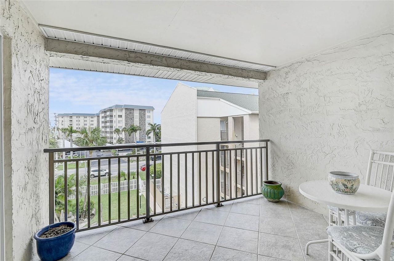 845 Benjamin Franklin Drive , Unit 402, Sarasota, FL 34236 Photo
