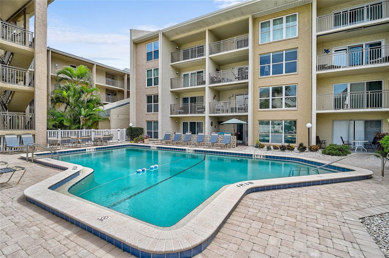 845 Benjamin Franklin Drive , Unit 402, Sarasota, FL 34236 Photo