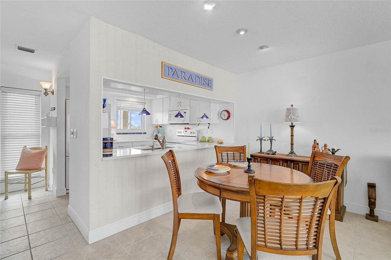 845 Benjamin Franklin Drive , Unit 402, Sarasota, FL 34236 Photo