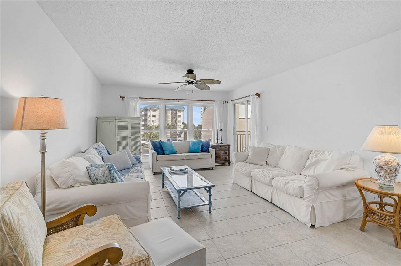 845 Benjamin Franklin Drive , Unit 402, Sarasota, FL 34236 Photo