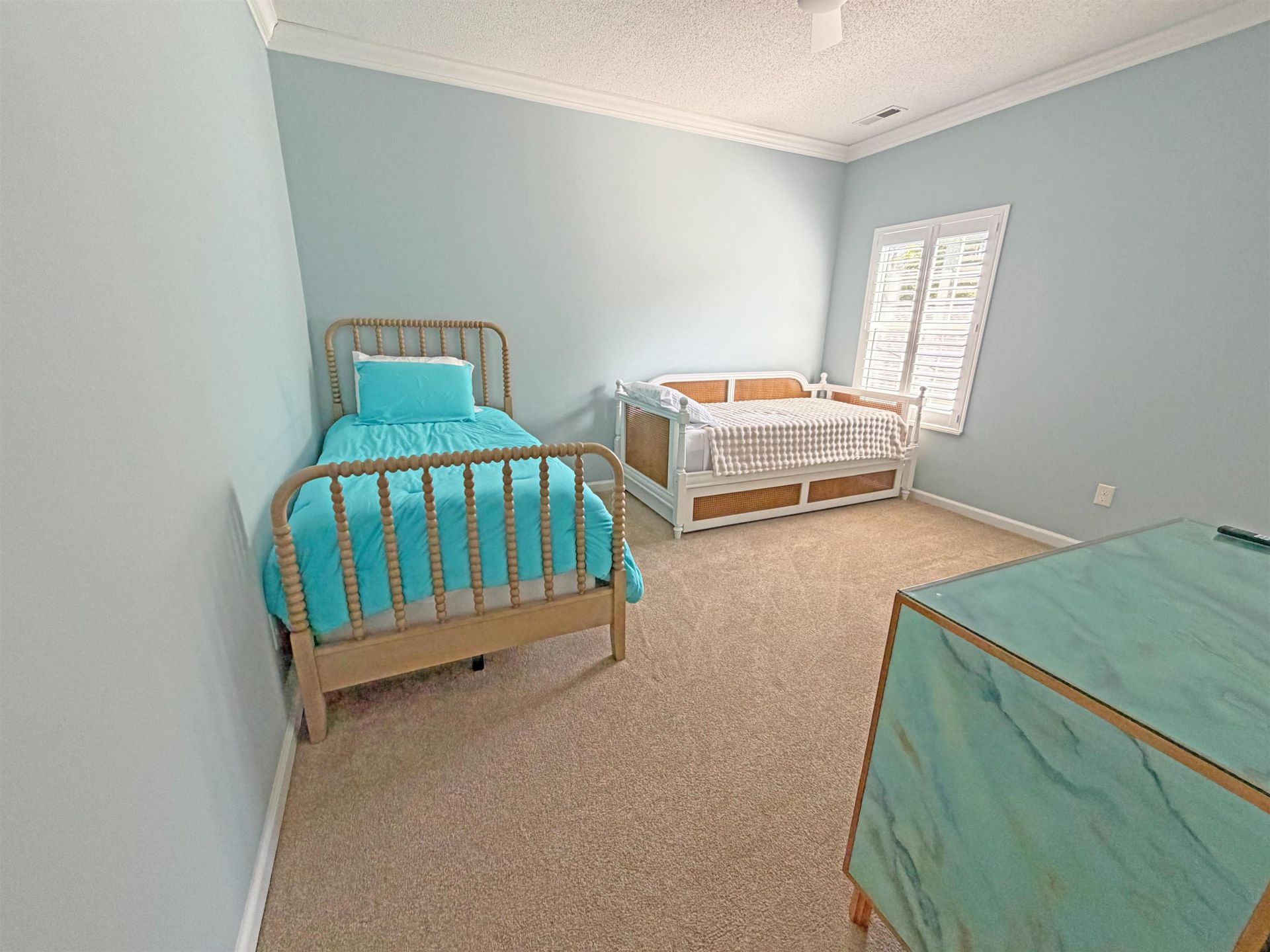 1019 Hickory Dr. Photo 22