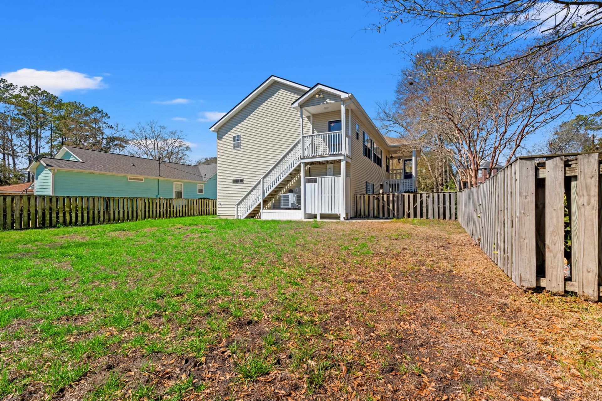 1019 Hickory Dr. Photo 35