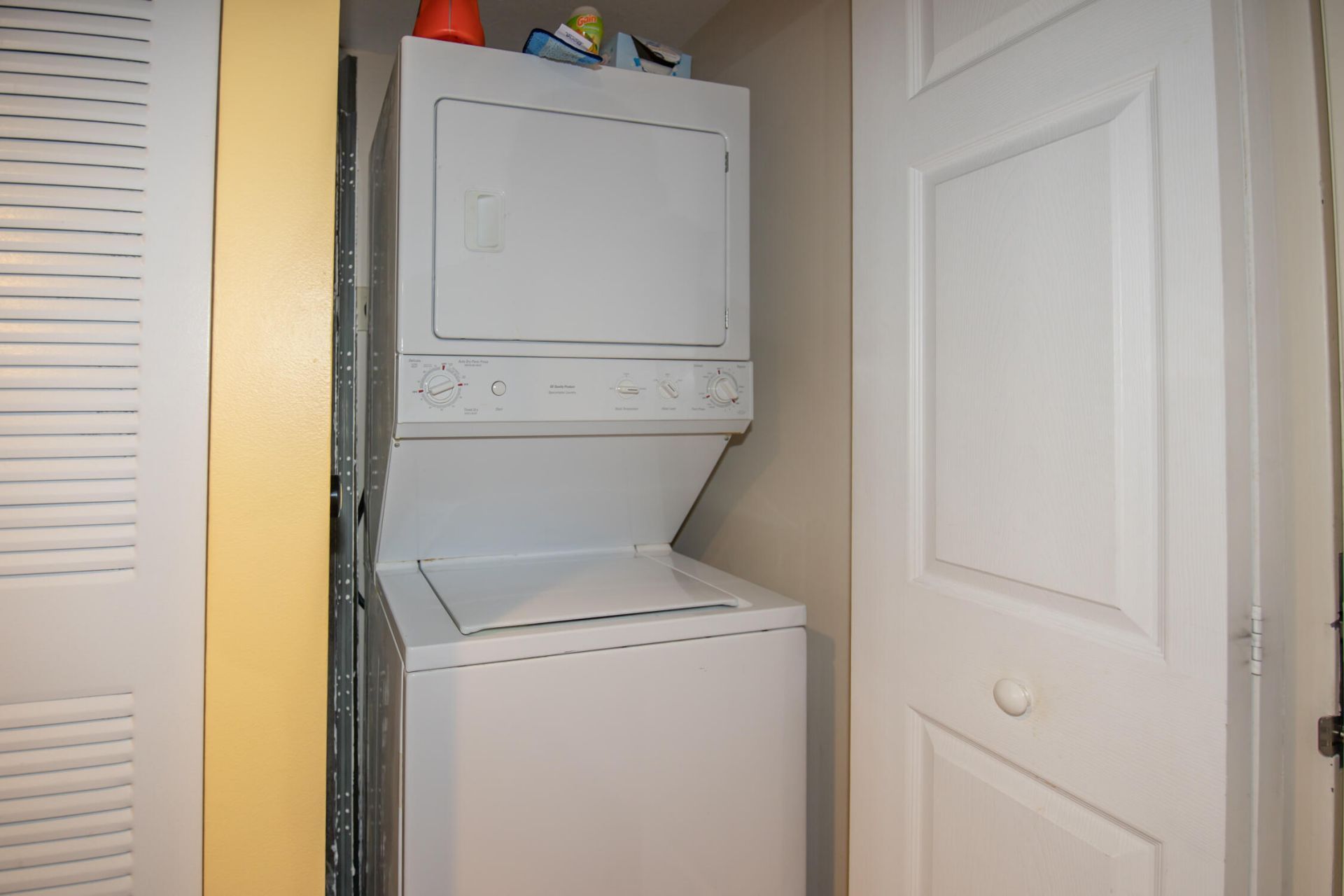 511 Lucerne Avenue, Unit 401, Lake Worth Beach, FL 33460 Photo