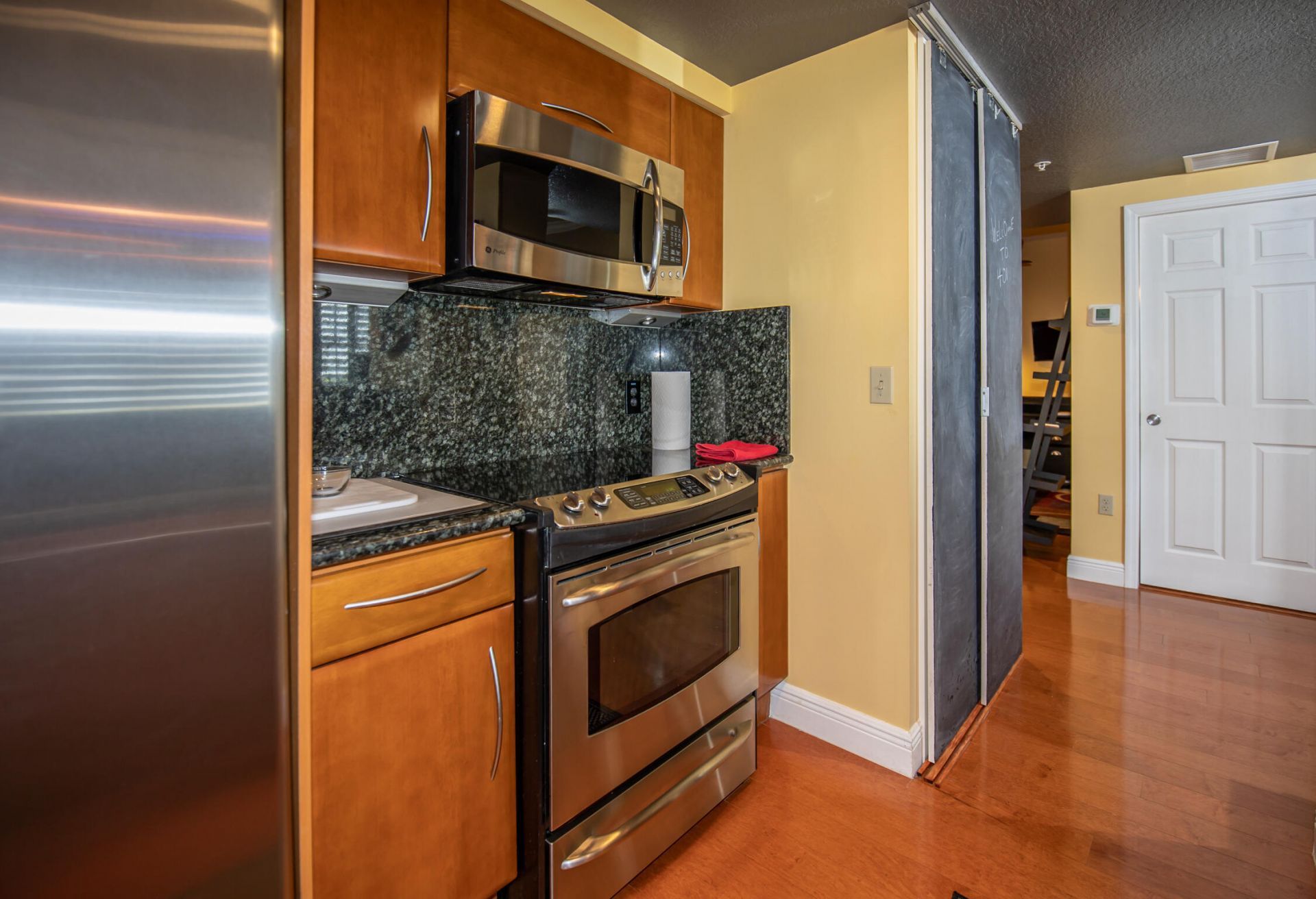 511 Lucerne Avenue, Unit 401, Lake Worth Beach, FL 33460 Photo