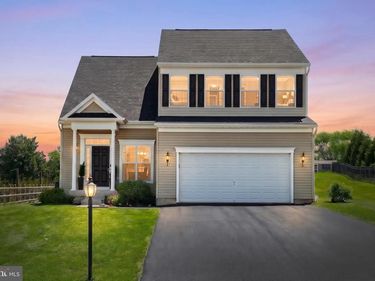 2322 WATER GARDEN DRIVE, HANOVER, PA 17331