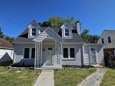 1420 JOHN MARSHALL HIGHWAY, FRONT ROYAL, VA 22630