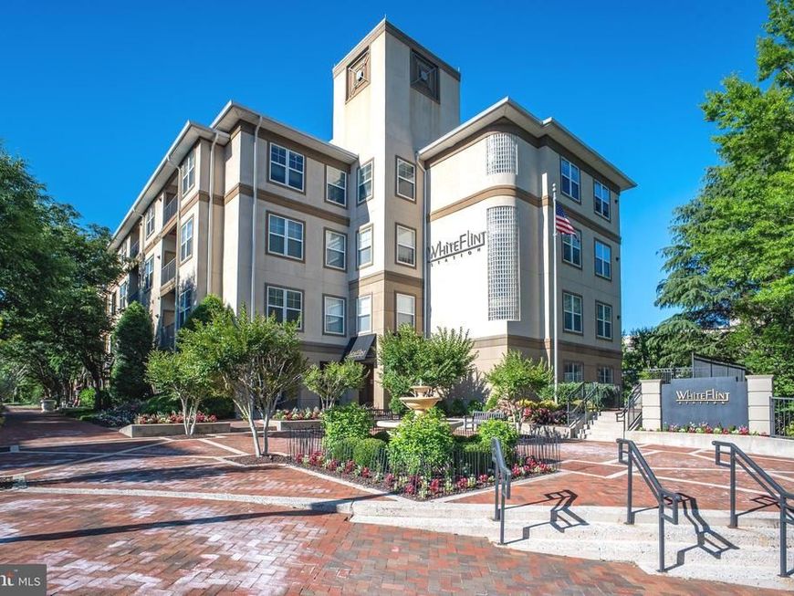 11800 Old Georgetown , Unit 1637, North Bethesda, MD 20852 Main Photo