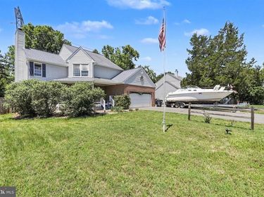 1014 POTOMAC DRIVE, STAFFORD, VA 22554
