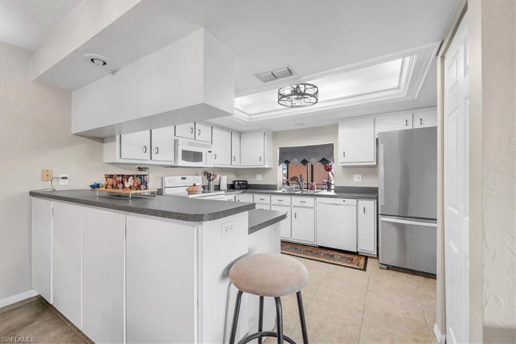 5510 SW 4th Pl , Unit 305, Cape Coral, FL 33914 Photo