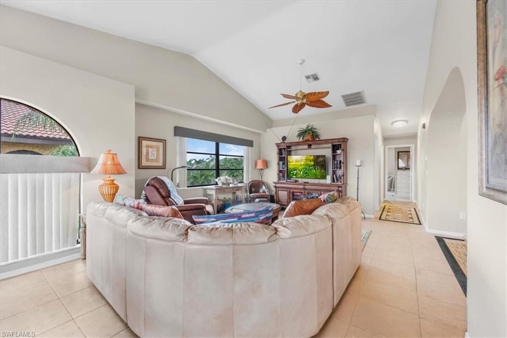 5510 SW 4th Pl , Unit 305, Cape Coral, FL 33914 Photo
