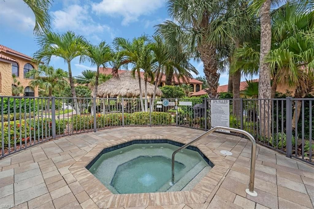 5510 SW 4th Pl , Unit 305, Cape Coral, FL 33914 Photo