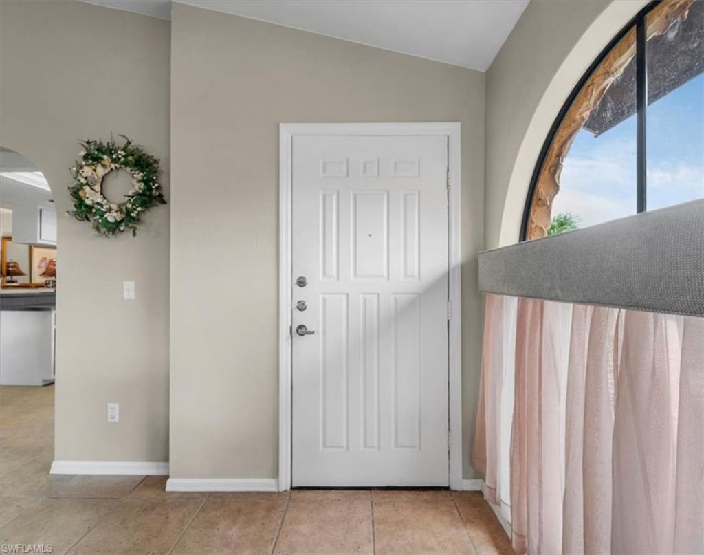 5510 SW 4th Pl , Unit 305, Cape Coral, FL 33914 Photo