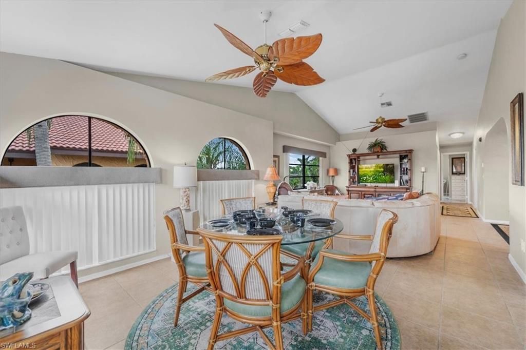 5510 SW 4th Pl , Unit 305, Cape Coral, FL 33914 Photo
