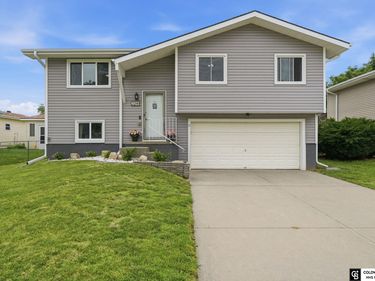 2241 W Laguna Road, Lincoln, NE 68522