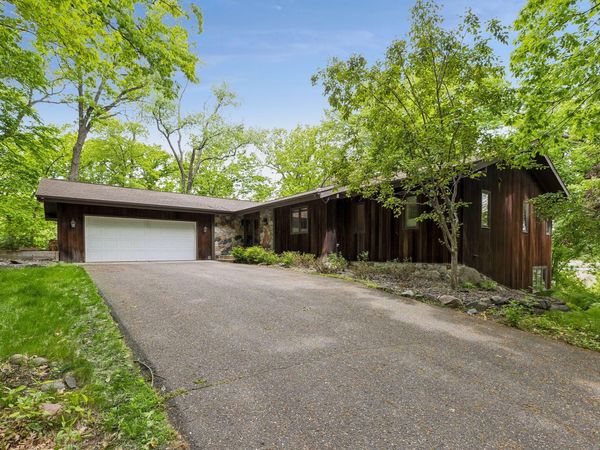 1 Snowy Owl Lane , North Oaks, MN 55127