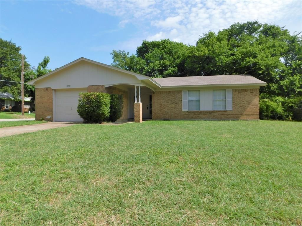 1401 Noble Street, Denton, TX 76209 Main Photo