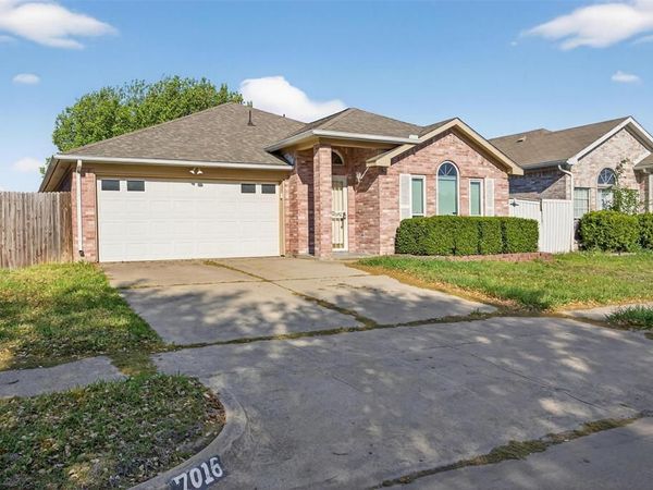 7016 Snowivy Court, Arlington, TX 76001